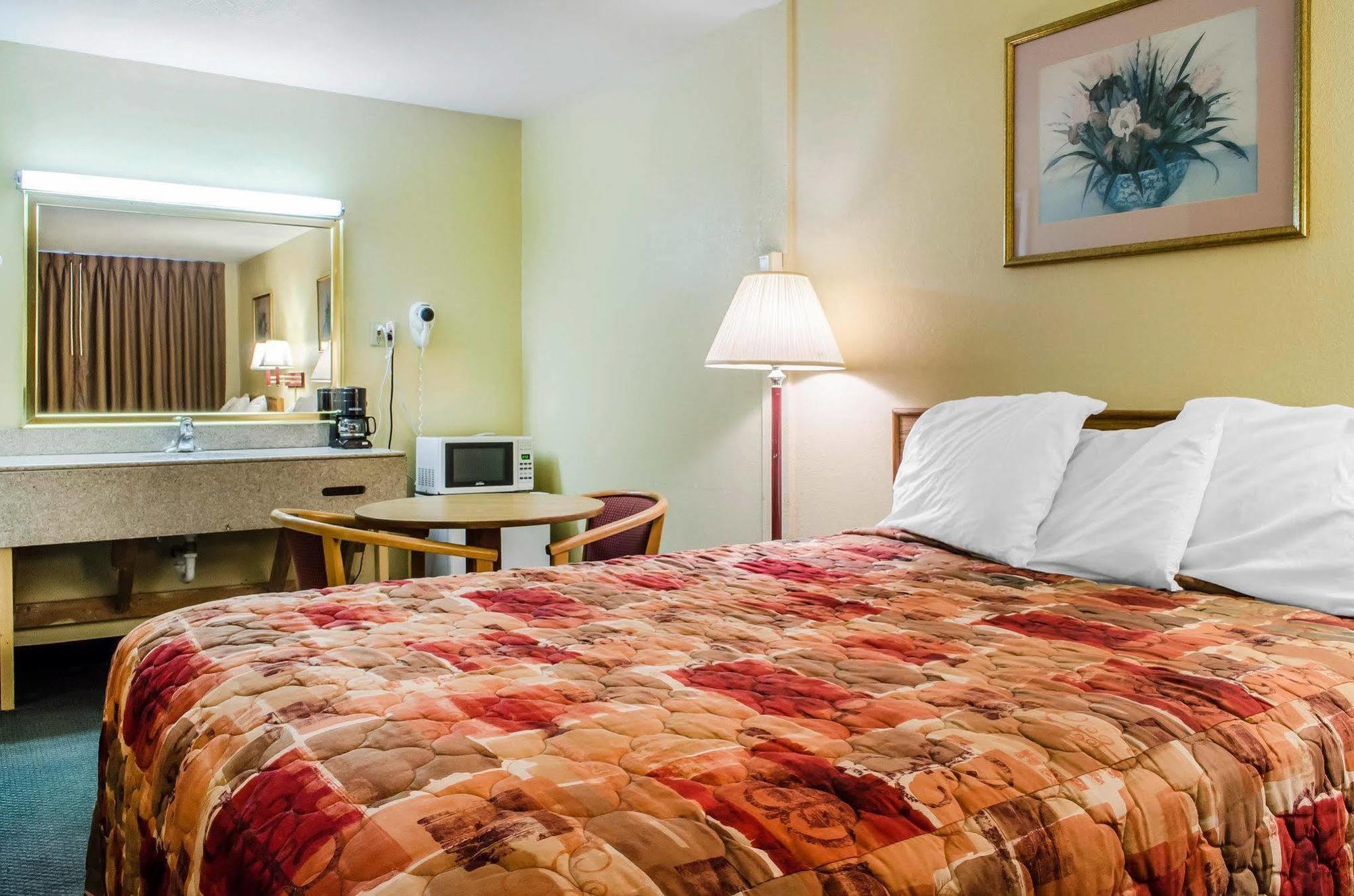 Relax Inn Lewisburg Zewnętrze zdjęcie